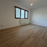 Titan, 3 minute metrou